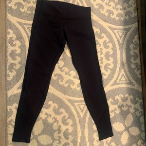 Lululemon black size 8
